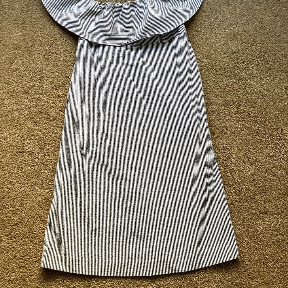 Banana Republic Monochrome Striped Skirt